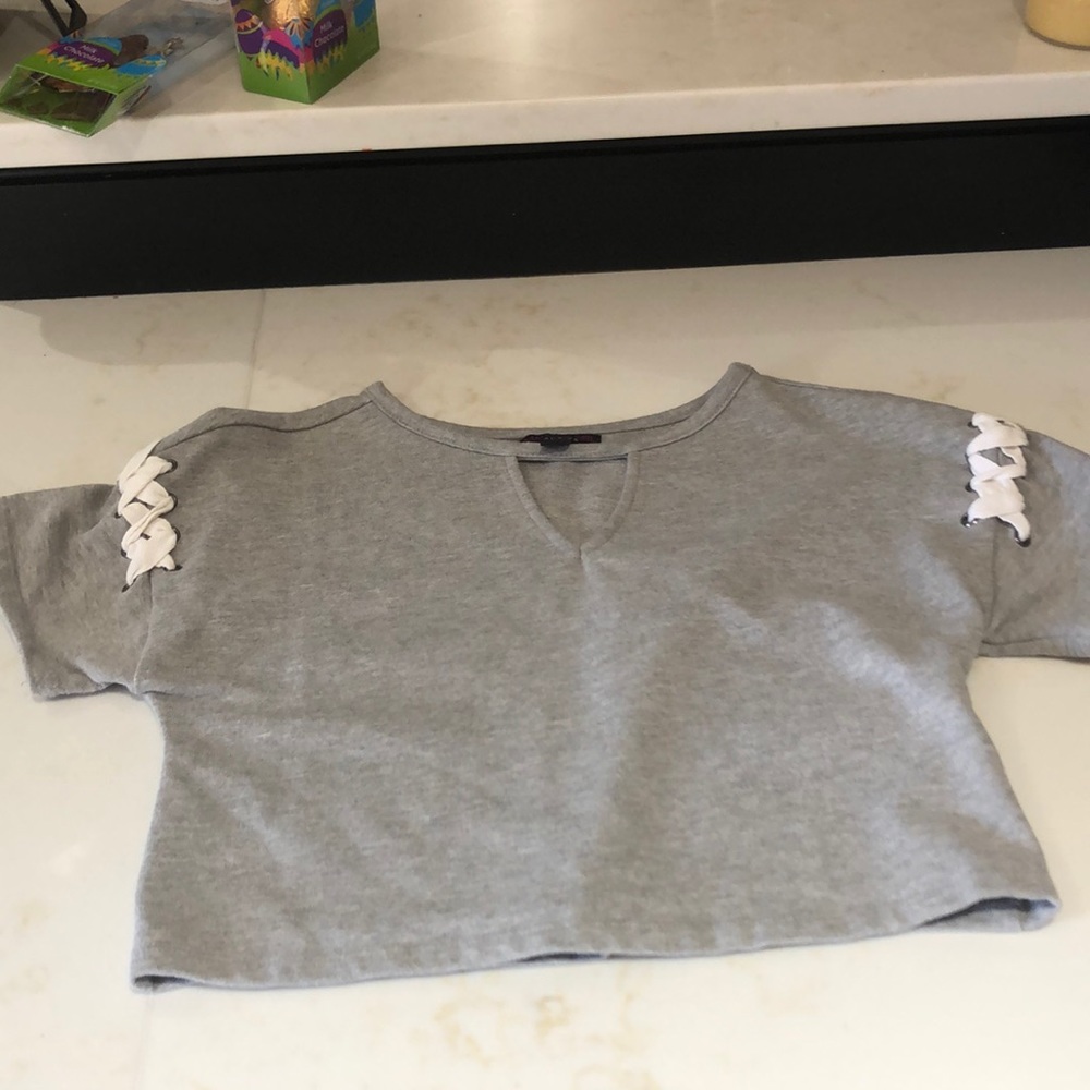 Really cute crop top💕